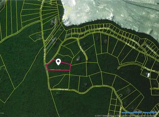 3 N Briar Hill Rd, Lakeville, PA 18438