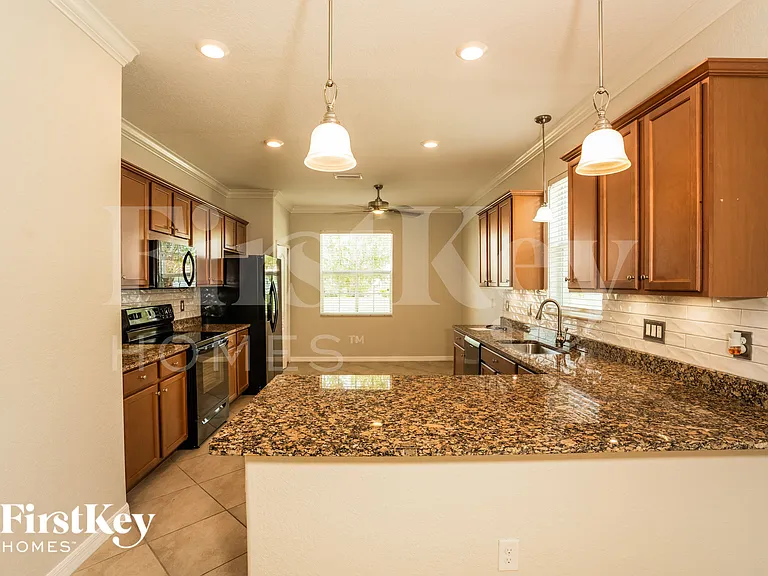 5089 Grand Cypress Blvd — Photo 5
