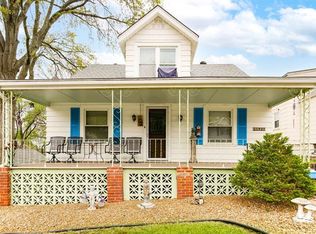 11410 Burton St, Sugar Creek, MO 64054