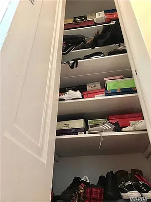 Sold by Douglas Elliman | media 25