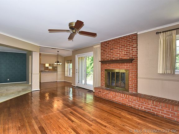 4th image of 4185 E 49th St