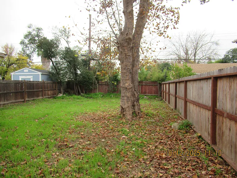4504 15th Ave — Photo 10