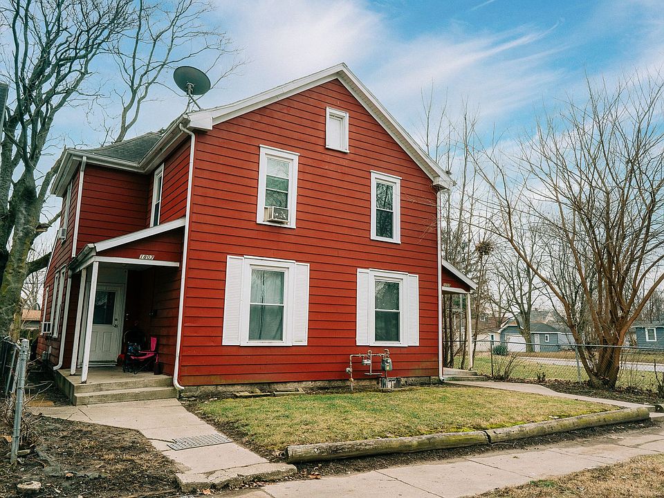 1st image of 1805 Morton St #1805