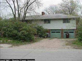 423 East St, Valley, NE 68064