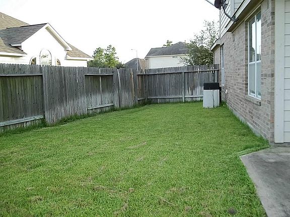 4th image of 6422 Savannah Pines Dr