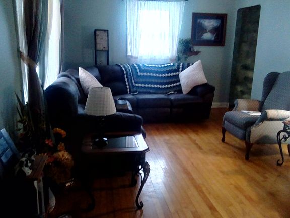 3rd image of 15097 Lake Ave