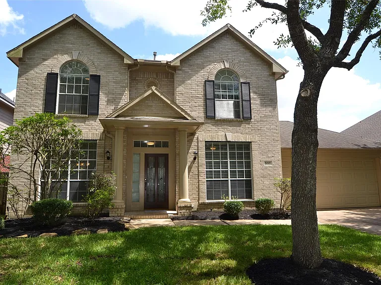 5007 Bellmead Dr — Photo 1