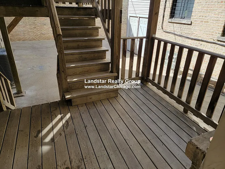 2405 W Wilson Ave #2 — Photo 4