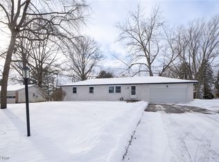 6835 William Tell Ave NW, North Canton, OH 44720