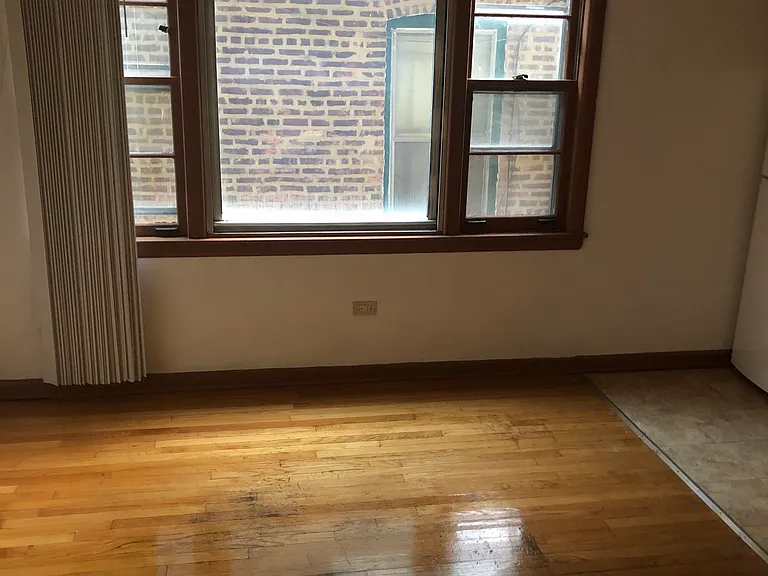 4340 N Francisco Ave #E2 — Photo 8