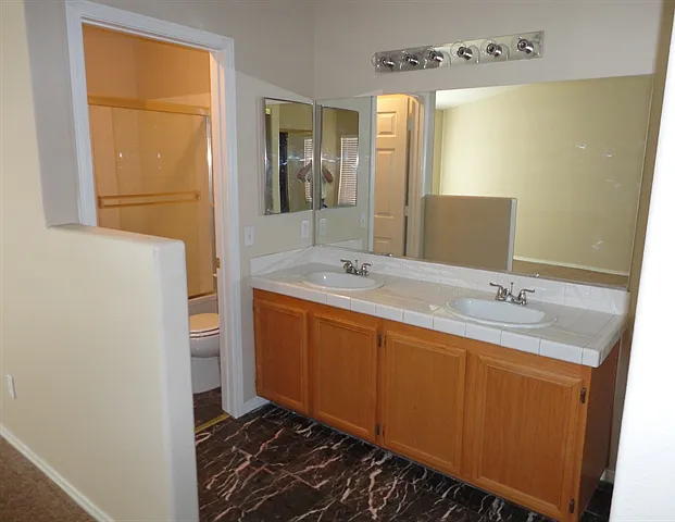 222 Mariposa Way — Photo 10