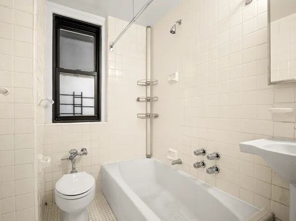 235 West End Avenue image 12 of 16