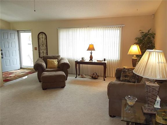 4th image of 760 Highland Dr