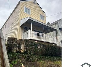 902 Hillsboro St, Pittsburgh, PA