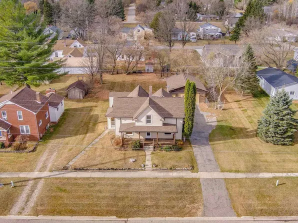 329 N 4th St, West Branch, MI 48661