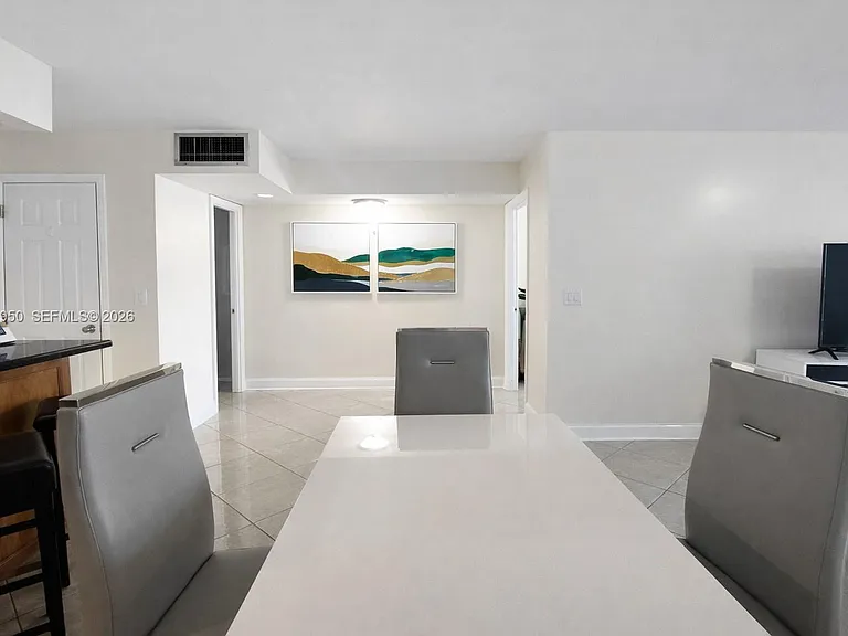 2101 S Ocean Dr #606 — Photo 9
