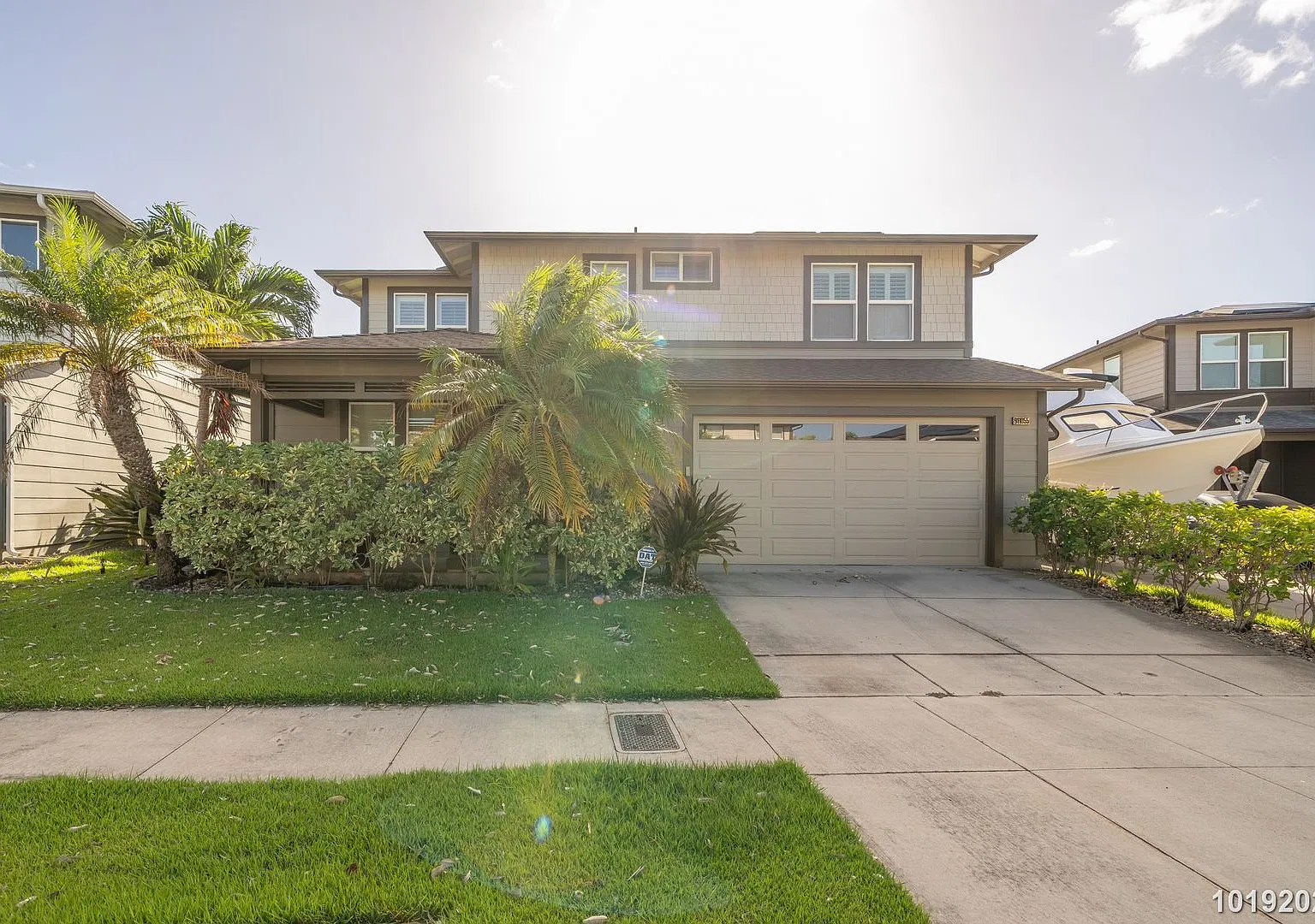 3BR Ewa Beach Home: Fenced Yard, 2-Car Garage, Central AC — Photo 1