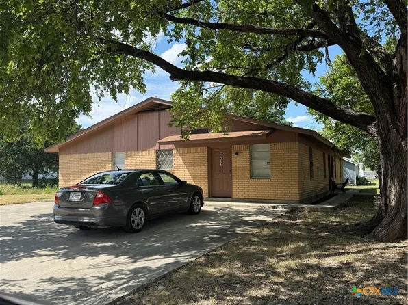 211 Hold St, Killeen, TX 76541