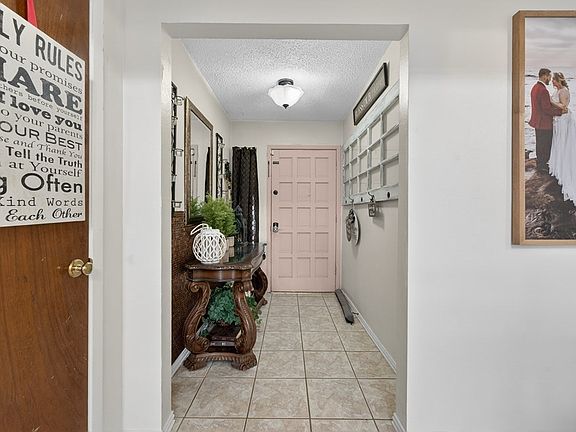 5th image of 4705 Anetta Dr