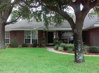 459 Brockham Dr, Jacksonville, FL 32221