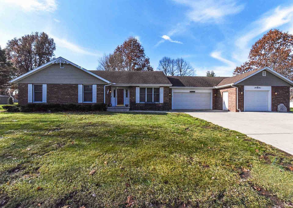 1st image of 2518 Willowood Dr