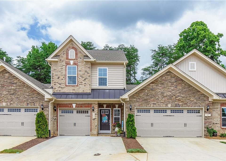 1st image of 315 Saint Elizabeth Dr #131