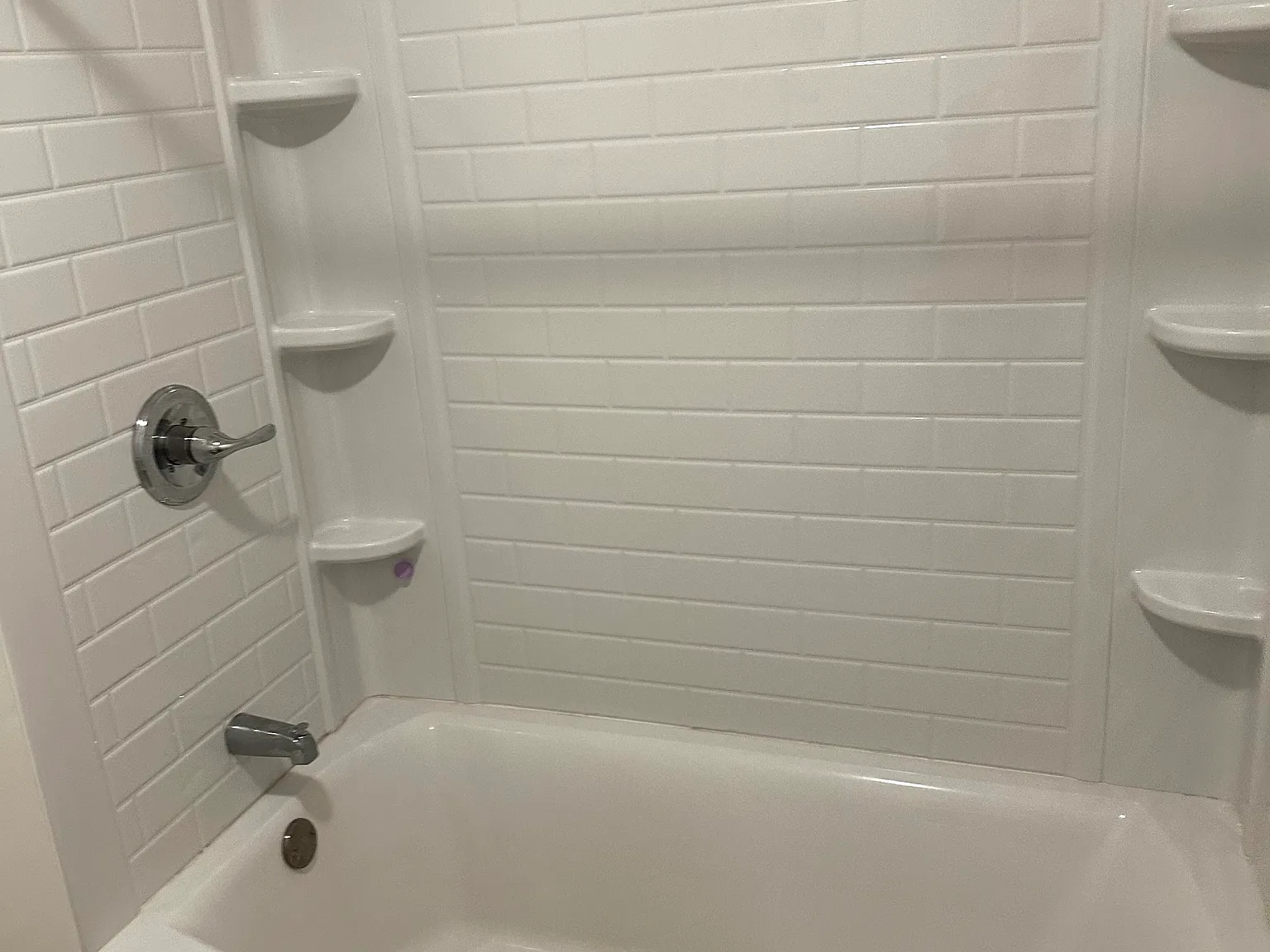 2 bed, 800 sqft, $2,000 — Photo 2