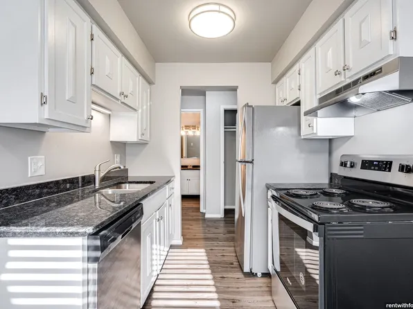 The Lucille, 2405 Honey Lou Ct APT 4, Appleton, WI 54915