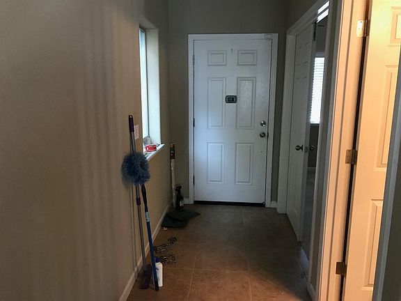 2nd image of 5579 Cobbler Ln