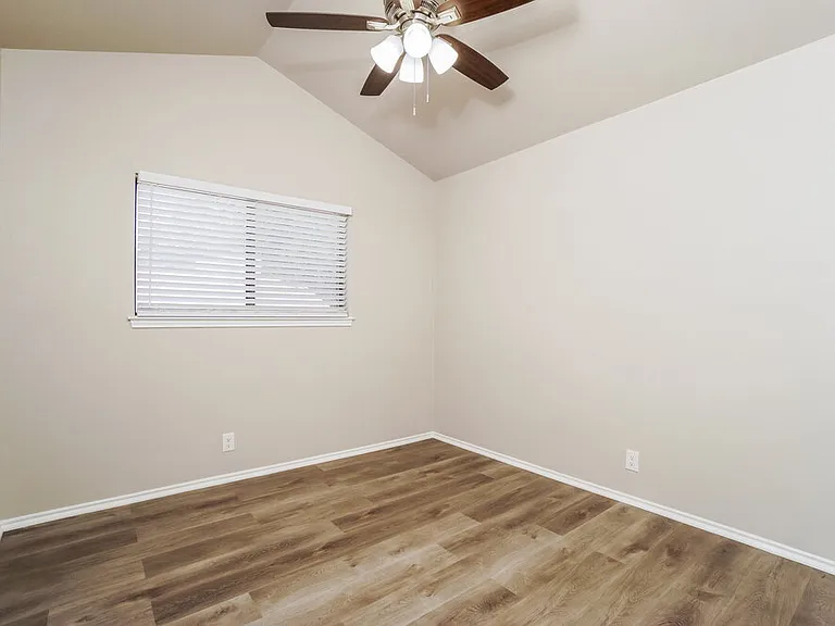 9710 Spring Harvest — Photo 15