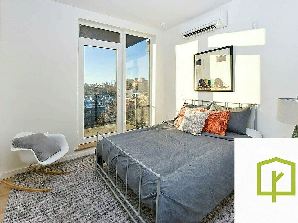 1st image of 1875 Atlantic Ave #9Y