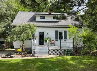 2332 Ardmore Ave, Royal Oak, MI 48073