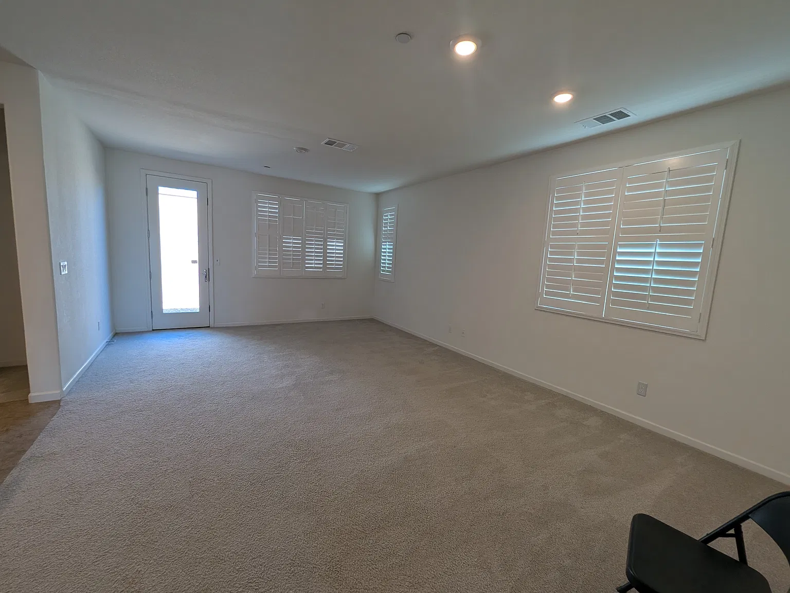 3 bed, 1456 sqft, $2,795 — Photo 3