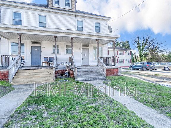 2nd image of 3120 Tidewater Dr #A