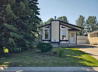 5701 9th Ave, Edson, AB T7E 1J4