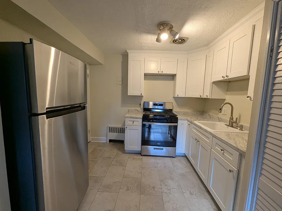 108 E Main St #2