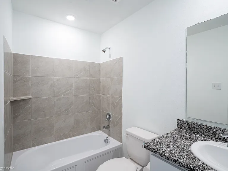 6638 Loy Dr — Photo 20