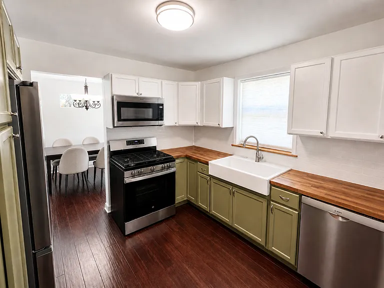 1006 Hull Ave — Photo 6