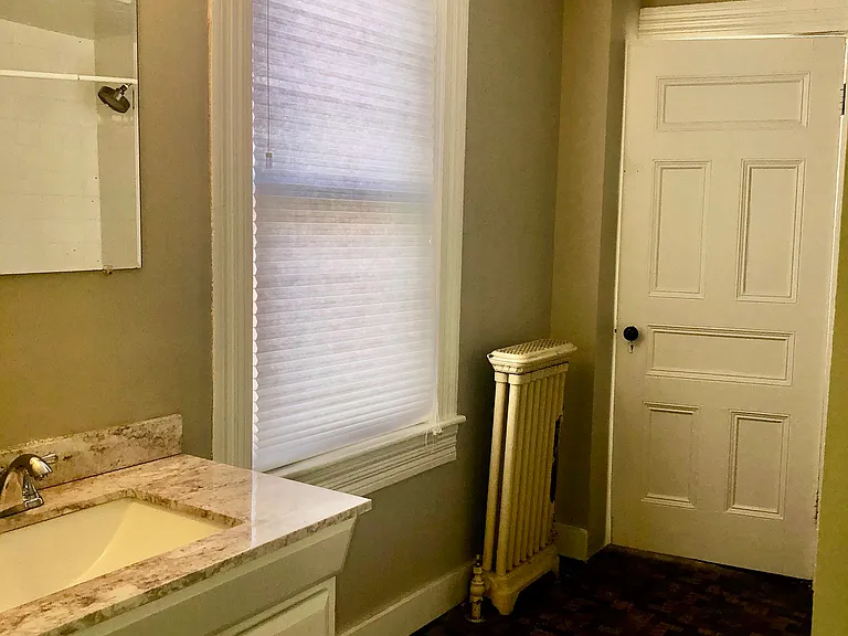 66 Huntington St #1 — Photo 6