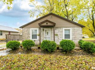 4700 39th St, Moline, IL 61265