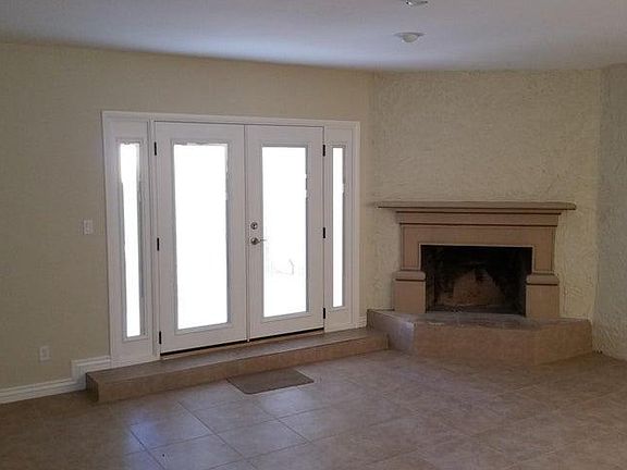 2nd image of 8076 E Via Del Valle