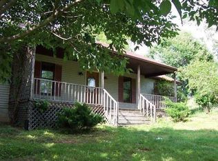 19682 Buena Vista Rd, Rockbridge, OH 43149