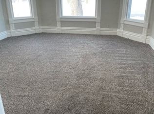 1400 Knapp St #1, Oshkosh, WI 54902