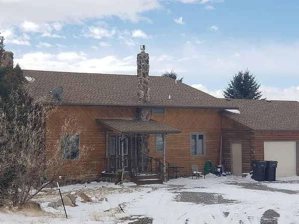 62 Wall St, Cody, WY 82414