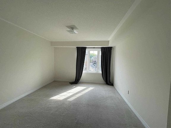 4th image of 55 Cornell Centre Blvd