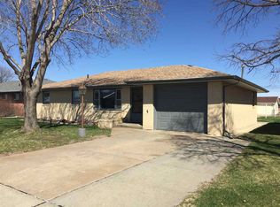 57 S Bare Ave, North Platte, NE 69101