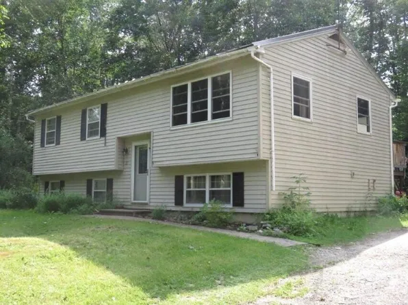 27 Country Acres, Monmouth, ME 04259