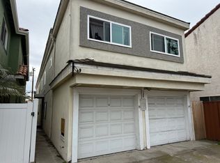 122 13th St APT D, Seal Beach, CA 90740