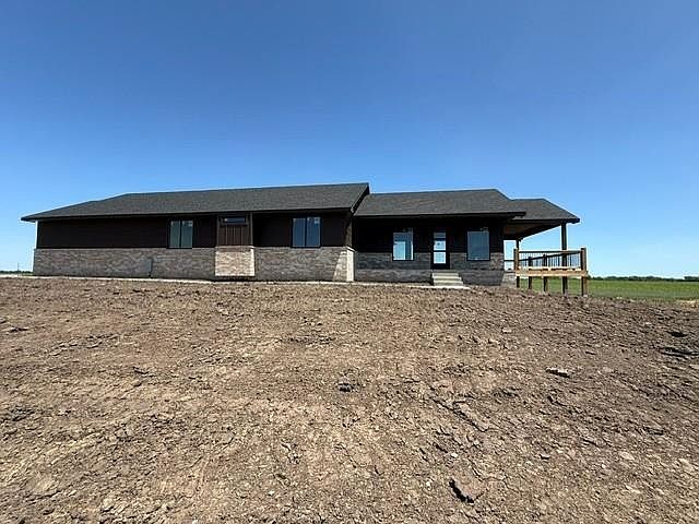 1st image of 10570 N 127th St E