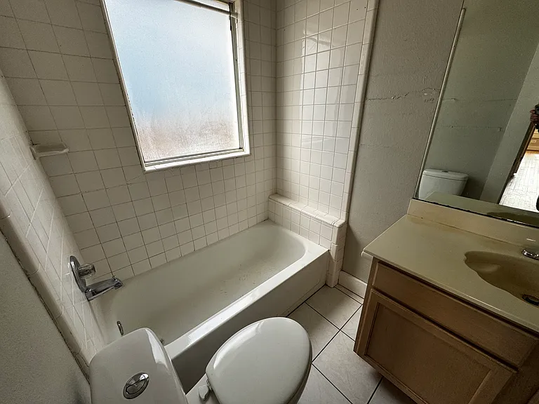 5321 Reiger Ave #3 — Photo 12